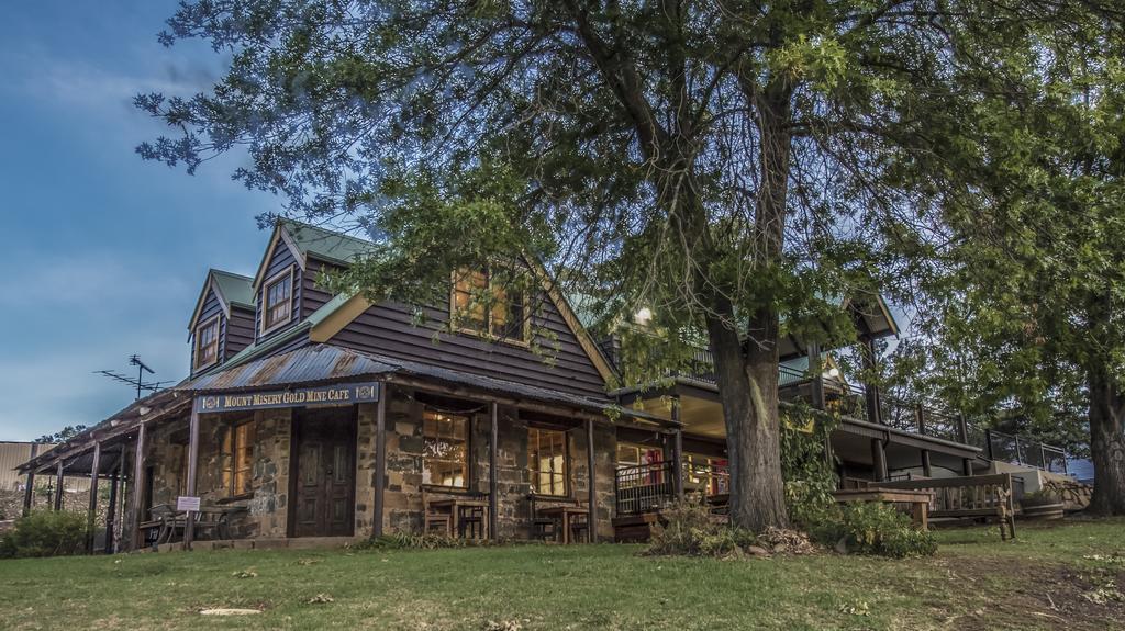 Gold Mine Guest House And Cafe Nundle Bagian luar foto